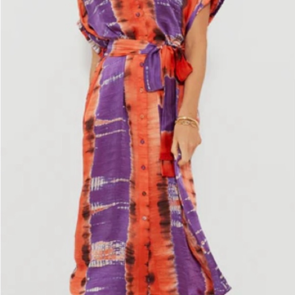 Tuckernuck Carolina K Valerie Tie-Dye Kaftan-Style Midi Dress.